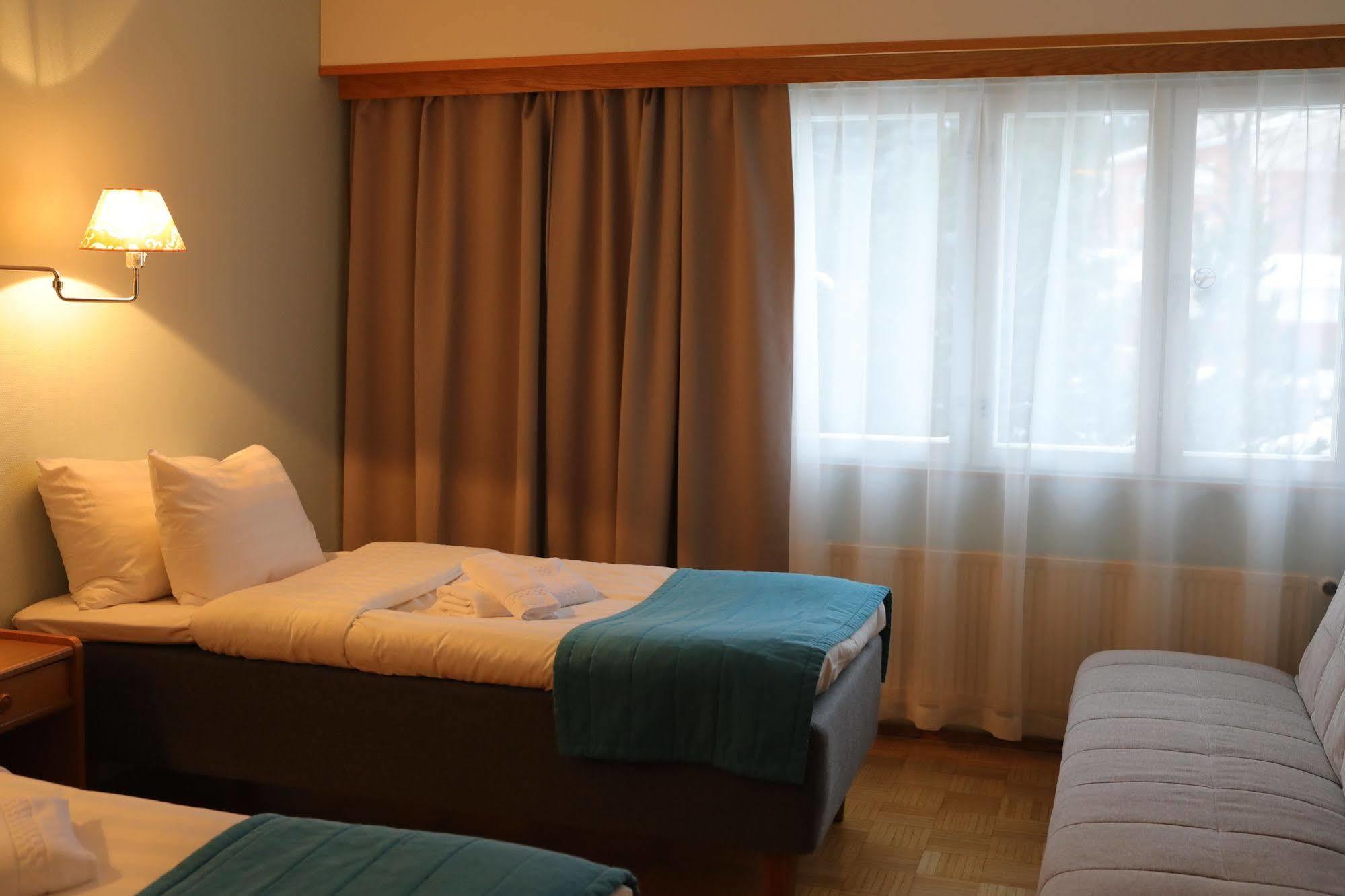 Hotel Nukkumatti Коккола Екстер'єр фото