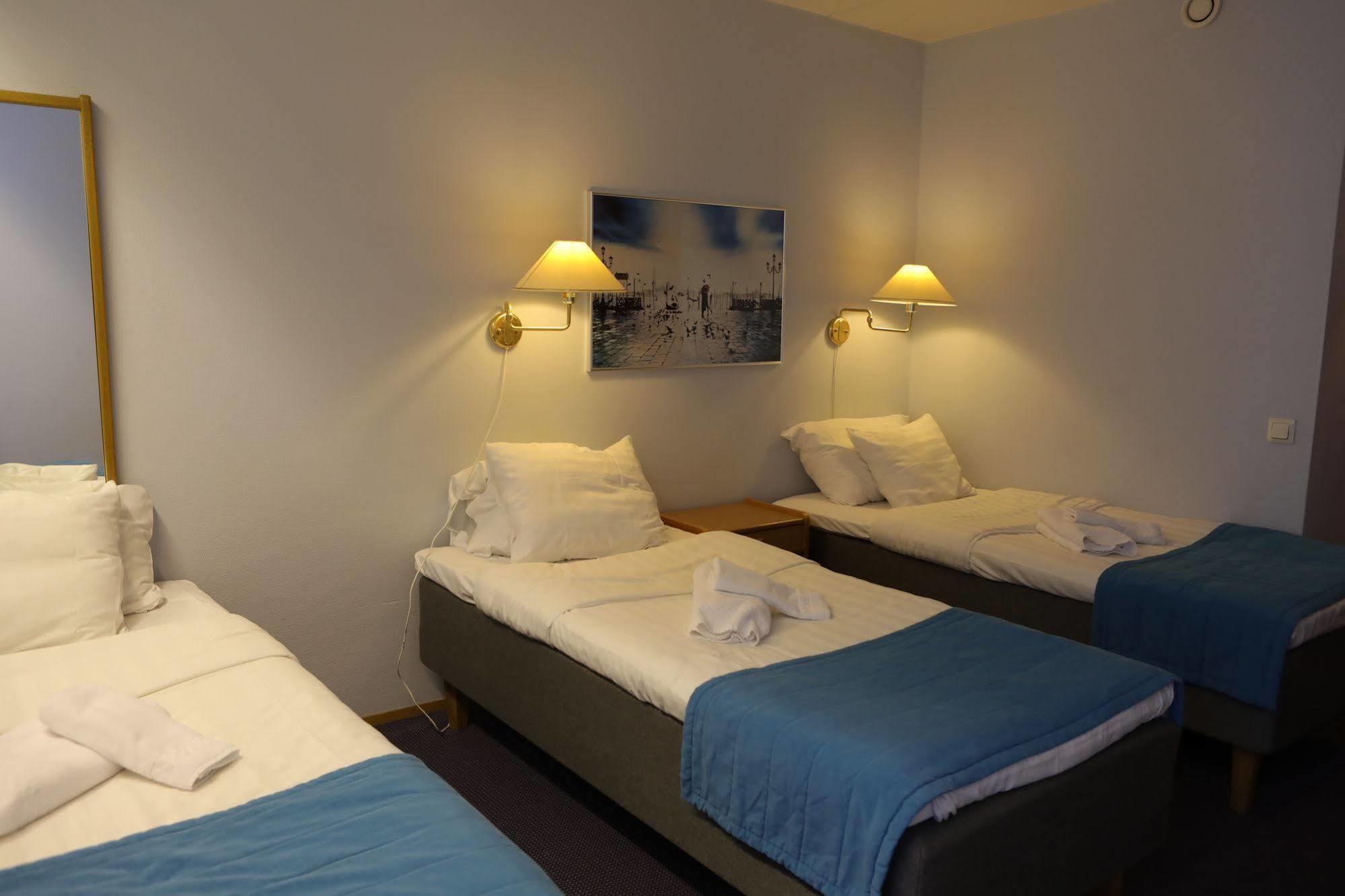 Hotel Nukkumatti Коккола Екстер'єр фото