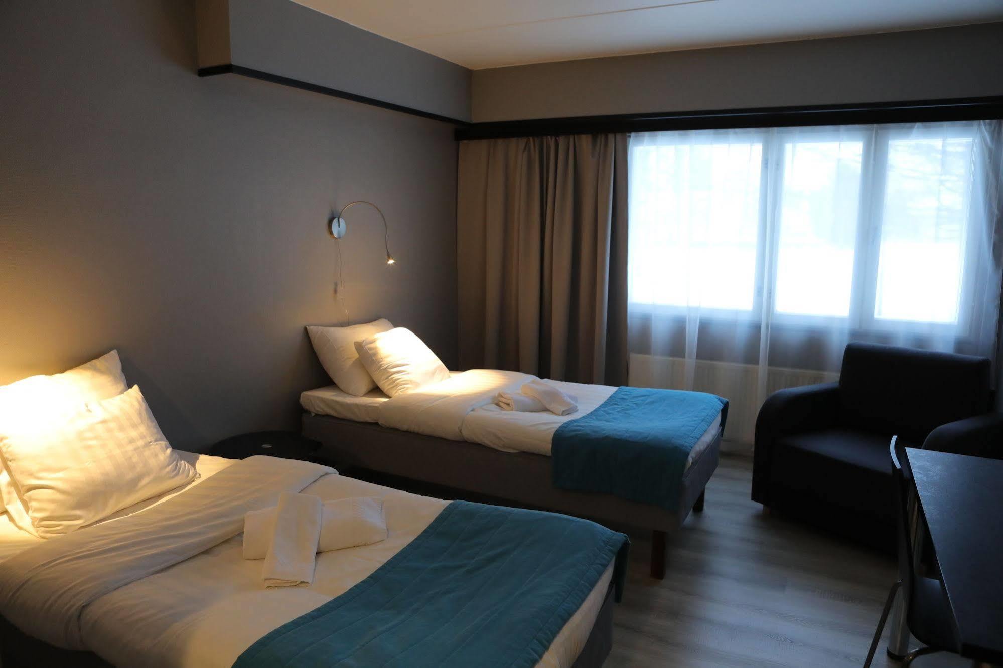 Hotel Nukkumatti Коккола Екстер'єр фото